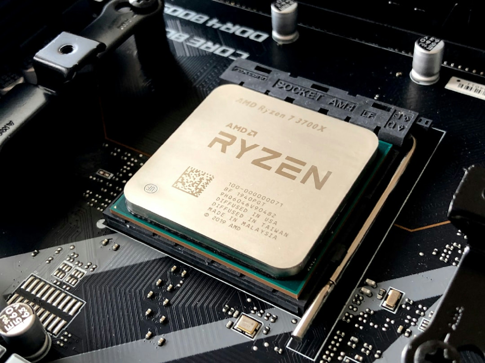 Componentes de hardware modernos e armazenamento de alta performance